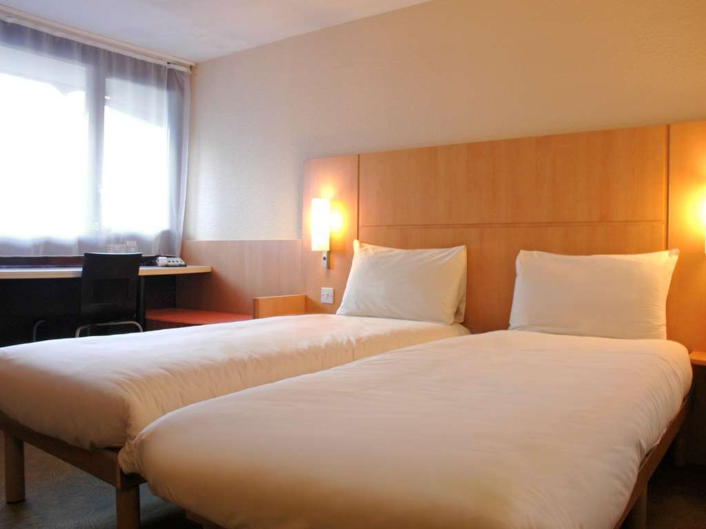 Отель Ibis Birmingham Centre Irving Street Номер фото